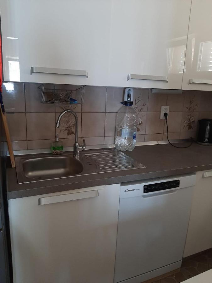Kuca Za Odmor Coccoli Apartment Karlobag Luaran gambar