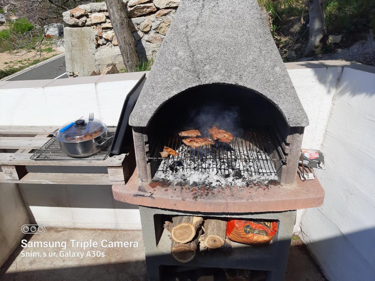 Kuca Za Odmor Coccoli Apartment Karlobag Luaran gambar