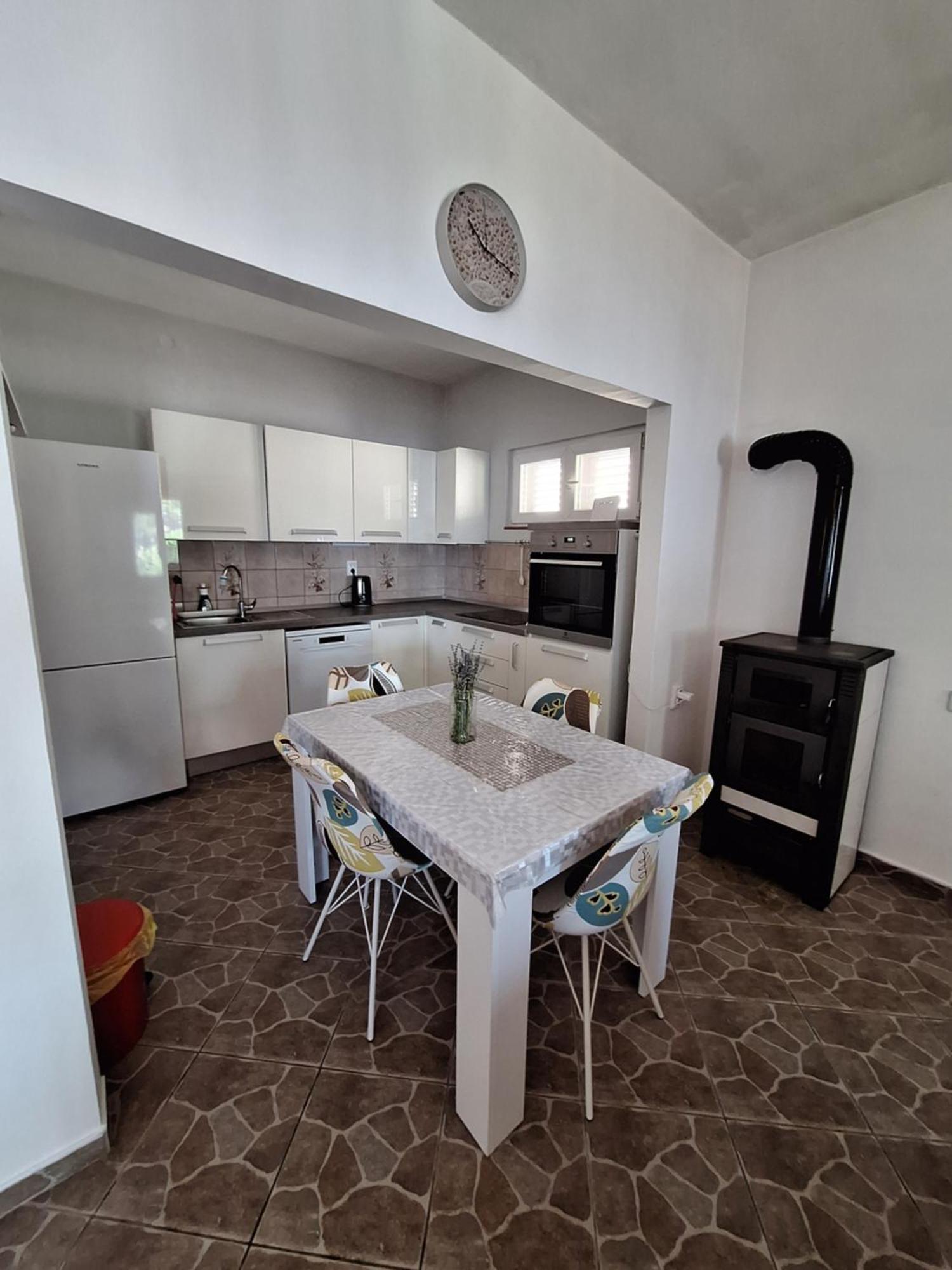 Kuca Za Odmor Coccoli Apartment Karlobag Luaran gambar