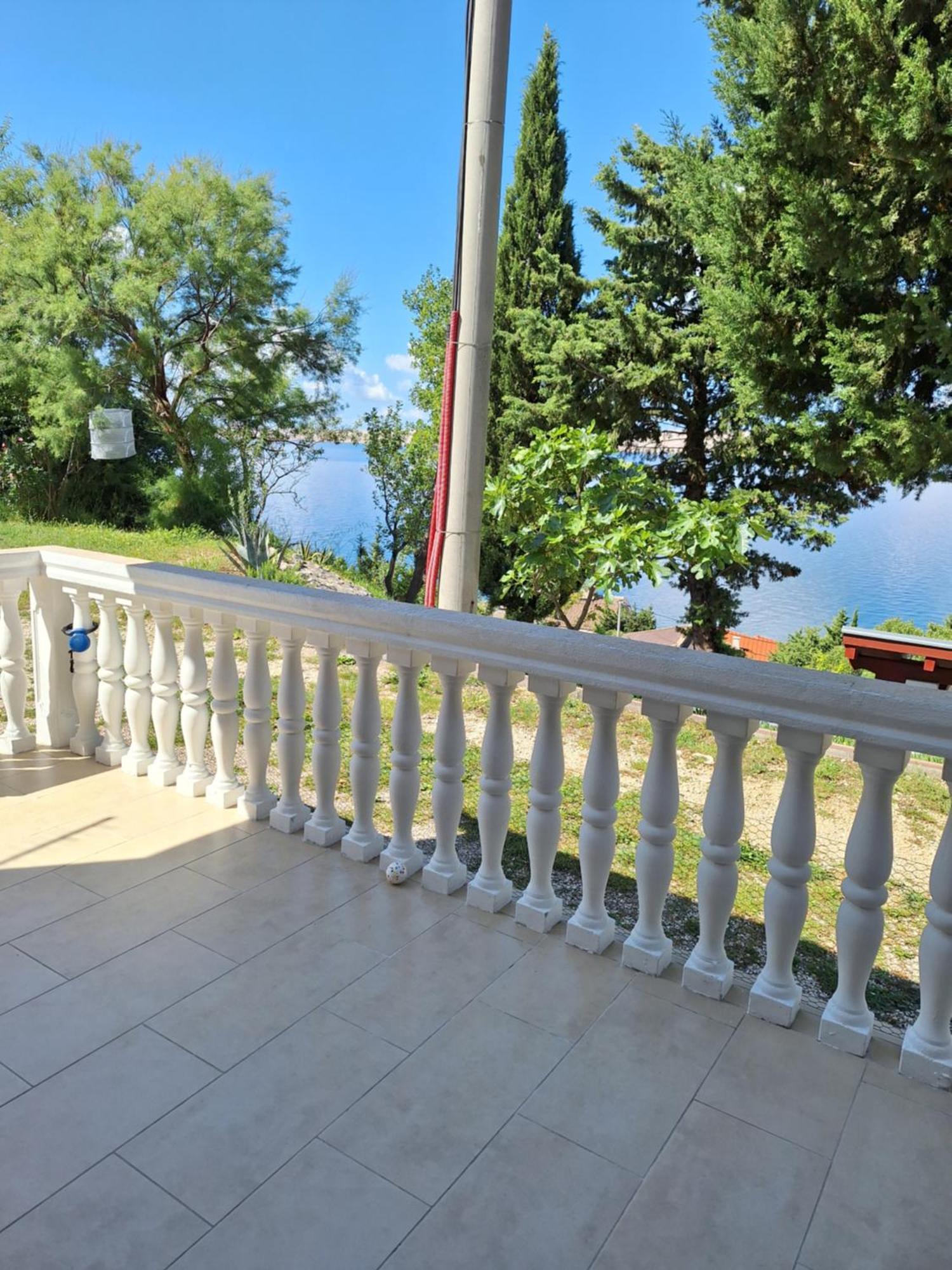 Kuca Za Odmor Coccoli Apartment Karlobag Luaran gambar
